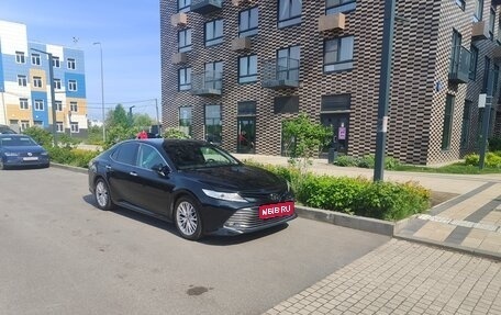 Toyota Camry, 2020 год, 3 400 000 рублей, 2 фотография