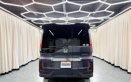 Honda Stepwgn IV рестайлинг, 2015 год, 1 729 000 рублей, 5 фотография