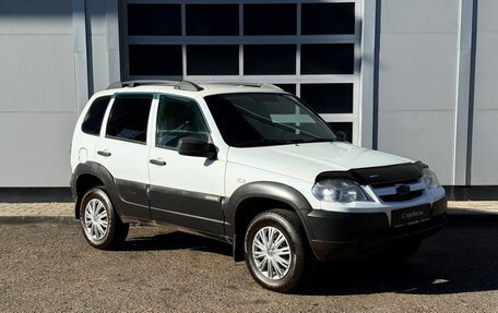 Chevrolet Niva I рестайлинг, 2016 год, 600 000 рублей, 7 фотография