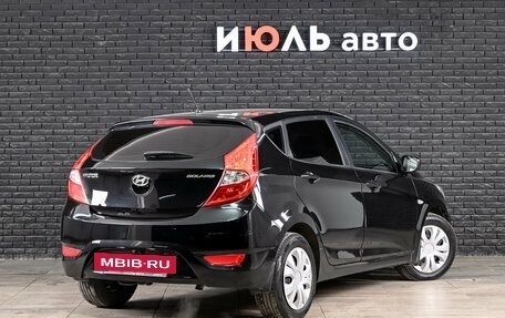 Hyundai Solaris II рестайлинг, 2013 год, 930 000 рублей, 5 фотография