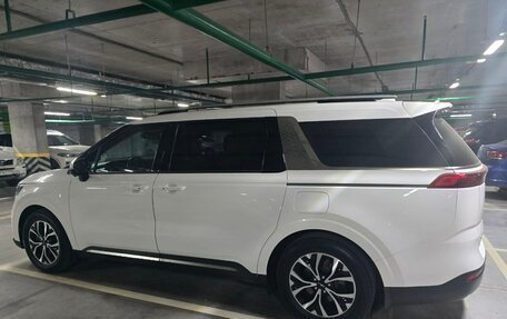 KIA Carnival, 2022 год, 4 800 000 рублей, 2 фотография
