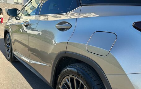 Lexus RX IV рестайлинг, 2019 год, 5 200 000 рублей, 4 фотография