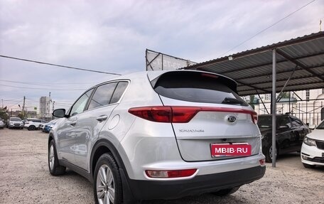 KIA Sportage IV рестайлинг, 2018 год, 2 099 000 рублей, 7 фотография