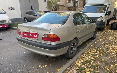 Toyota Avensis III рестайлинг, 1999 год, 380 000 рублей, 5 фотография