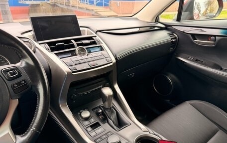 Lexus NX I, 2015 год, 2 450 000 рублей, 10 фотография