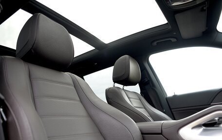 Mercedes-Benz GLS, 2022 год, 9 900 000 рублей, 17 фотография