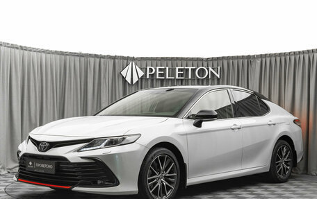 Toyota Camry, 2021 год, 3 490 000 рублей, 1 фотография