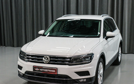 Volkswagen Tiguan II, 2018 год, 1 970 000 рублей, 5 фотография