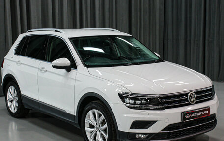 Volkswagen Tiguan II, 2018 год, 1 970 000 рублей, 8 фотография