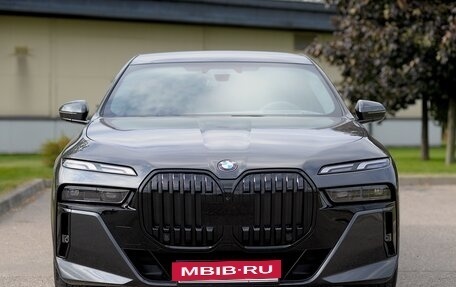 BMW 7 серия, 2023 год, 12 800 000 рублей, 2 фотография