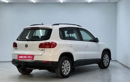 Volkswagen Tiguan I, 2012 год, 1 270 000 рублей, 2 фотография