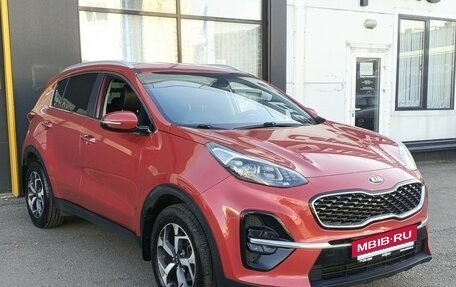 KIA Sportage IV рестайлинг, 2019 год, 2 300 000 рублей, 3 фотография