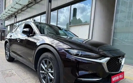 Mazda CX-4, 2023 год, 1 647 000 рублей, 3 фотография