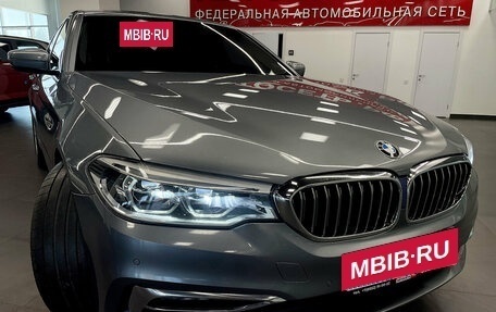 BMW 5 серия, 2019 год, 3 432 000 рублей, 5 фотография