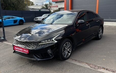 KIA K5, 2021 год, 1 700 000 рублей, 3 фотография
