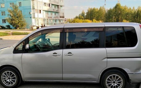 Nissan Serena III, 2009 год, 890 000 рублей, 2 фотография