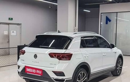 Volkswagen T-Roc I, 2023 год, 1 767 222 рублей, 4 фотография