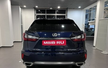 Lexus RX IV рестайлинг, 2017 год, 3 140 000 рублей, 6 фотография