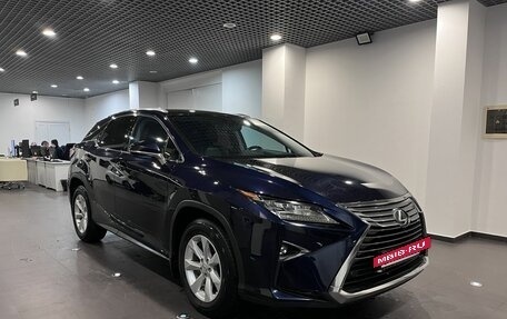 Lexus RX IV рестайлинг, 2017 год, 3 140 000 рублей, 4 фотография