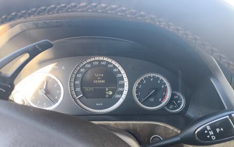 Mercedes-Benz E-Класс, 2011 год, 1 250 000 рублей, 4 фотография