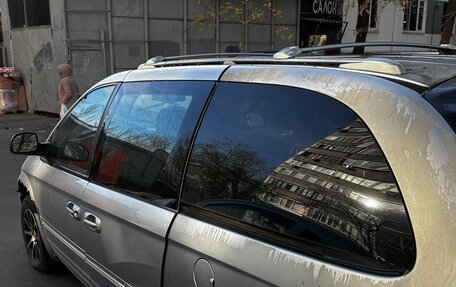 Chrysler Town & Country IV, 2001 год, 400 000 рублей, 9 фотография