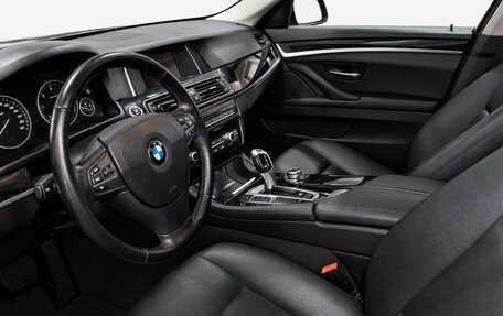 BMW 5 серия, 2013 год, 1 949 000 рублей, 12 фотография