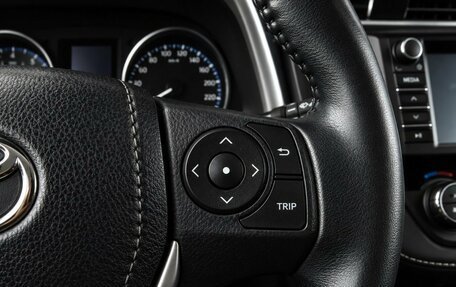 Toyota RAV4, 2017 год, 2 829 000 рублей, 10 фотография
