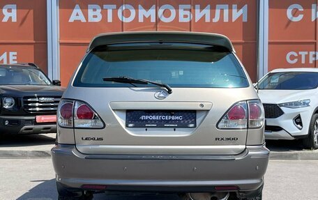 Lexus RX IV рестайлинг, 2001 год, 689 000 рублей, 6 фотография