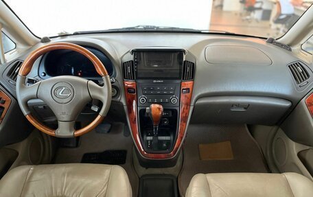 Lexus RX IV рестайлинг, 2001 год, 689 000 рублей, 11 фотография