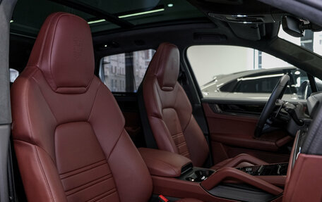 Porsche Cayenne III, 2026 год, 26 320 000 рублей, 2 фотография