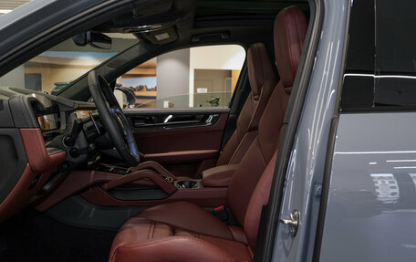 Porsche Cayenne III, 2026 год, 26 320 000 рублей, 14 фотография