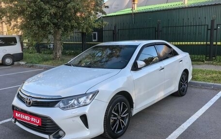 Toyota Camry, 2016 год, 2 050 000 рублей, 9 фотография