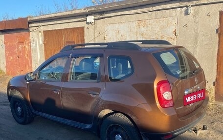 Renault Duster I рестайлинг, 2013 год, 900 000 рублей, 3 фотография
