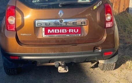 Renault Duster I рестайлинг, 2013 год, 900 000 рублей, 2 фотография