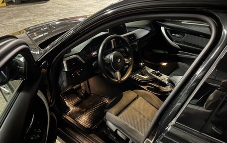 BMW 3 серия, 2017 год, 2 550 000 рублей, 4 фотография