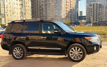 Toyota Land Cruiser 200, 2012 год, 3 280 000 рублей, 7 фотография