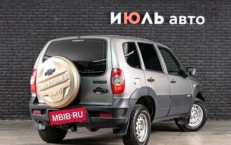 Chevrolet Niva I рестайлинг, 2017 год, 750 000 рублей, 4 фотография