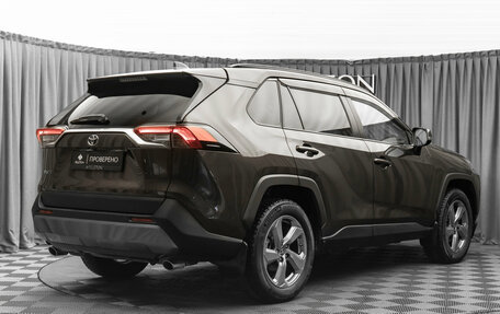 Toyota RAV4, 2020 год, 3 100 000 рублей, 5 фотография