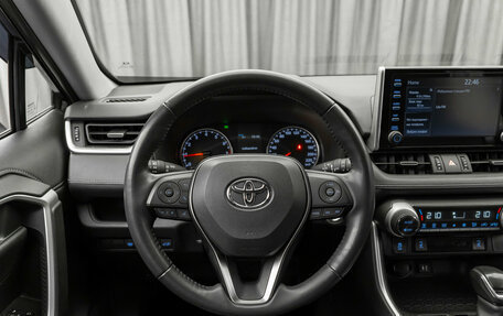 Toyota RAV4, 2020 год, 3 100 000 рублей, 10 фотография