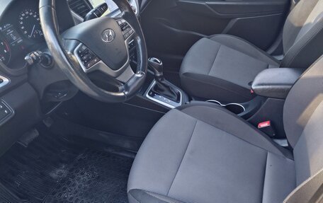 Hyundai Solaris II рестайлинг, 2018 год, 1 530 000 рублей, 5 фотография