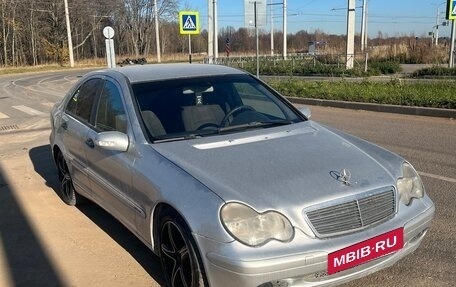 Mercedes-Benz C-Класс, 2002 год, 433 000 рублей, 2 фотография