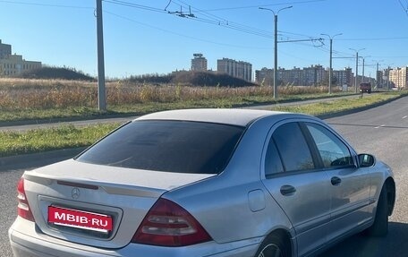 Mercedes-Benz C-Класс, 2002 год, 433 000 рублей, 4 фотография