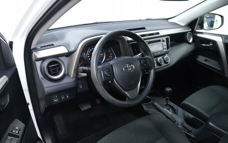 Toyota RAV4, 2014 год, 2 090 000 рублей, 10 фотография