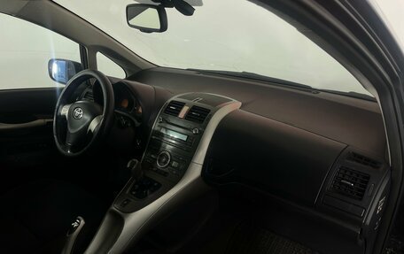 Toyota Auris II, 2007 год, 550 000 рублей, 11 фотография