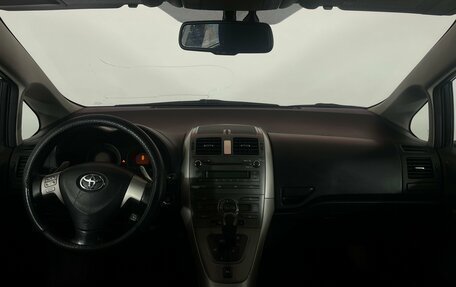 Toyota Auris II, 2007 год, 550 000 рублей, 10 фотография