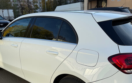Mercedes-Benz A-Класс, 2018 год, 1 820 000 рублей, 5 фотография