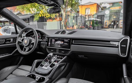 Porsche Cayenne III, 2019 год, 7 490 000 рублей, 14 фотография