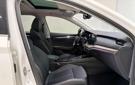 Skoda Octavia IV, 2023 год, 2 250 000 рублей, 9 фотография