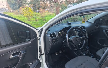 Volkswagen Polo VI (EU Market), 2016 год, 1 300 000 рублей, 9 фотография