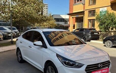 Hyundai Solaris II рестайлинг, 2019 год, 1 270 000 рублей, 2 фотография